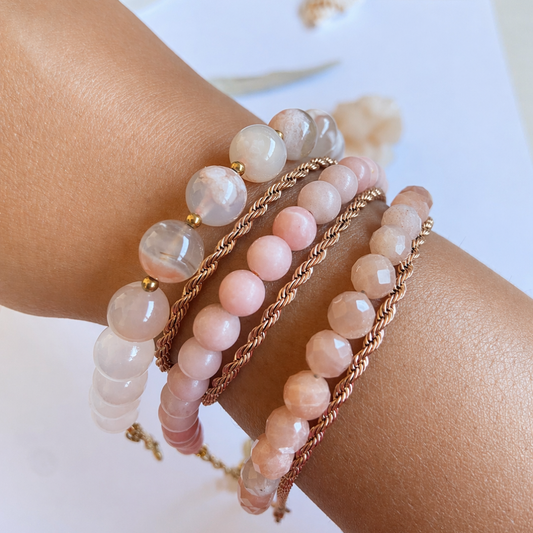 Roze Opaal – Heart Glow Armband | Soft feminine touch